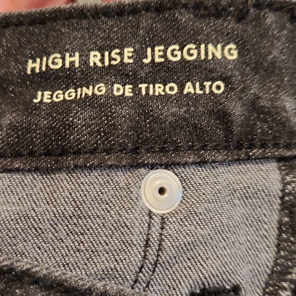 [Universal Thread] Hi Rise Jeggings - Size 8/29R - Picture 6 of 10